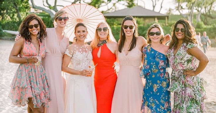 25 Guest Outfit Ideas for a Summer Wedding