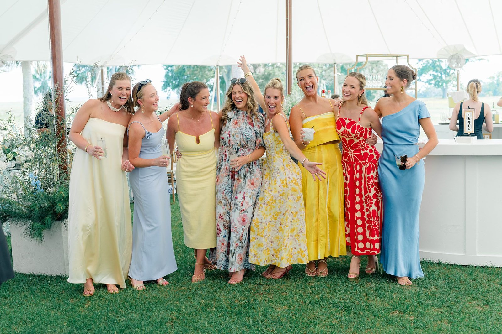Women's Summer Wedding Guest Outfit Ideas