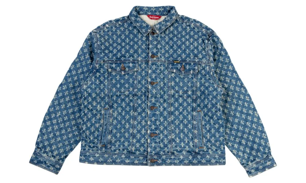 Polka Dot Set With a Denim Jacket